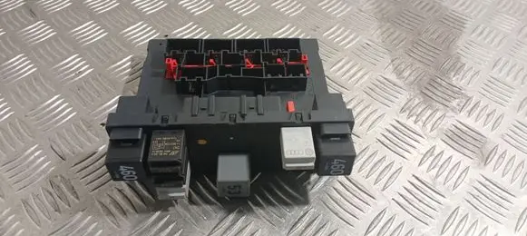Volkswagen PASSAT B6 Comfort/convenience module 3C0937049J