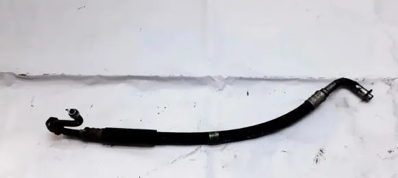 Volkswagen PASSAT B4 Air conditioning (A/C) pipe/hose 