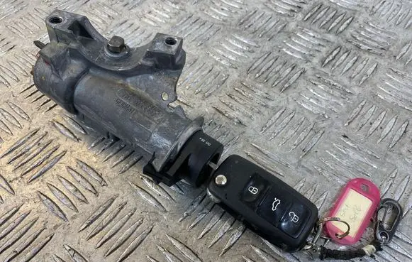 Seat Ibiza IV (6J,6P) Ignition lock 4B0905851C