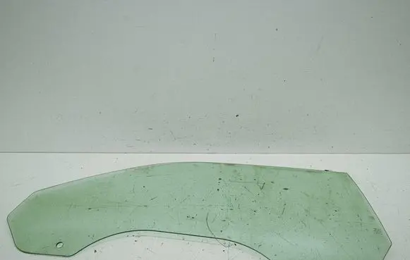 Dodge Challenger Front door window/glass (coupe) 43R000263