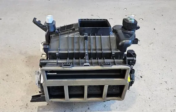 Hyundai Ioniq 5 Interior heater climate box assembly 97200GI900