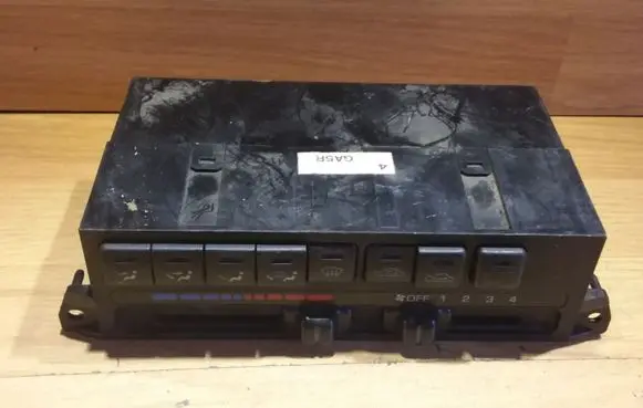 Mazda 626 Climate control unit GA5R