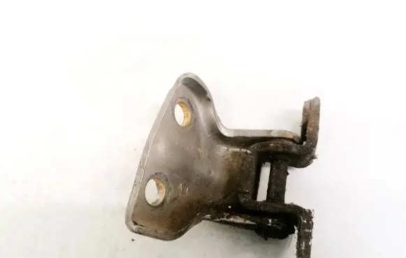 Mitsubishi Pajero Sport I Rear door lower hinge