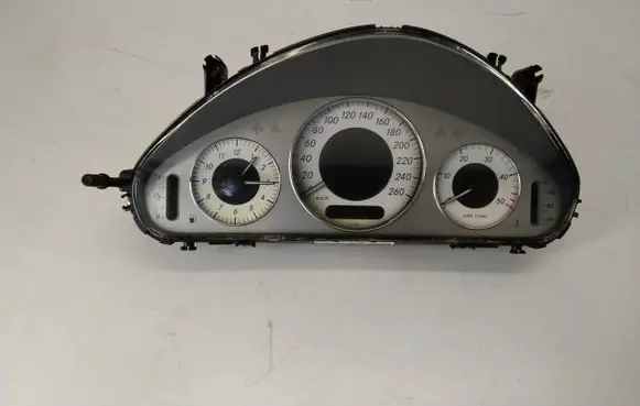 Mercedes-Benz E W211 Speedometer (instrument cluster) A2115405747 110080292 012274