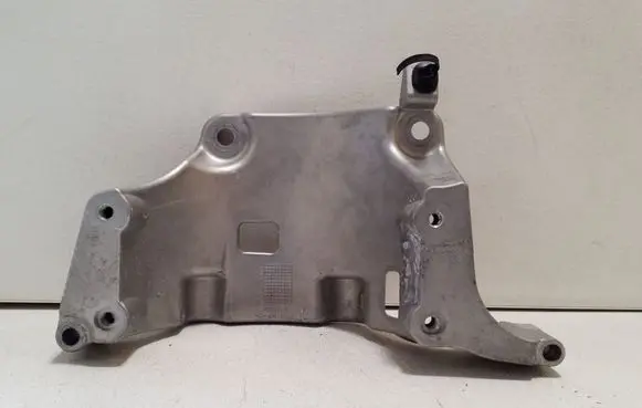 Generator/alternator bracket
