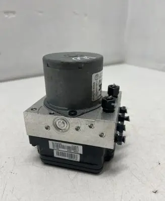 Hyundai i20 (GB IB) ABS Pump 58900C8250 58920C8250 C858920550