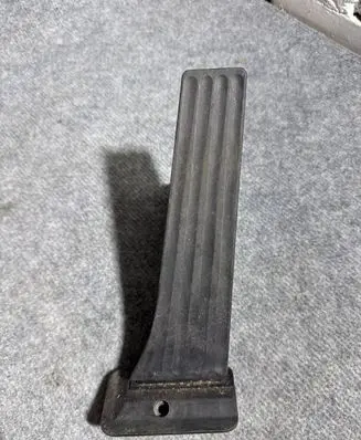 BMW 6 F06 Gran coupe Accelerator throttle pedal 6858574 25916010 2011122138