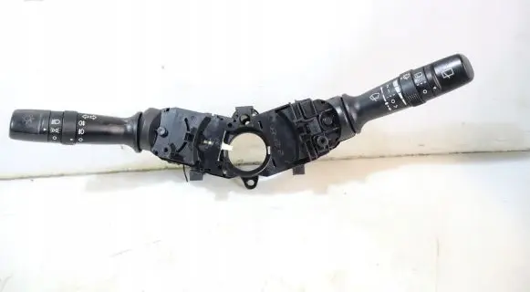 Hyundai i20 (PB PBT) Light switch