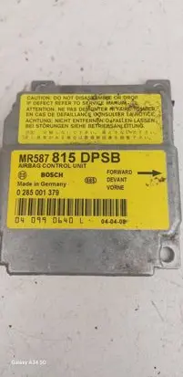 Mitsubishi Space Star Airbag control unit/module MR587815 040990640 0285001379