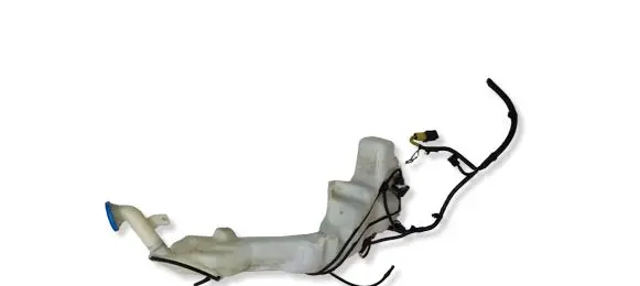Honda CR-V Windshield washer fluid reservoir/tank 