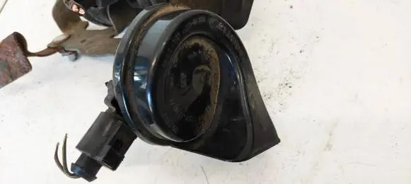 Ford Transit Horn signal E9001157