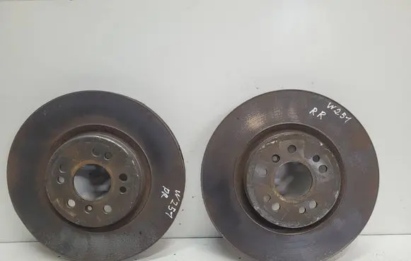 Mercedes-Benz R W251 Front brake disc