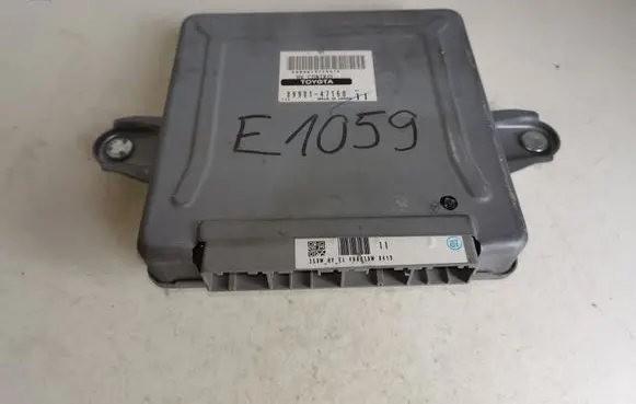 Toyota Prius (XW20) Engine control unit/module 8998147160