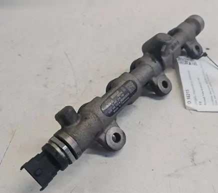 Renault Trafic II (X83) Fuel main line pipe 8200954113A