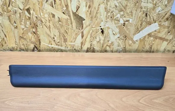 Volvo V70 Front sill trim cover 31306758
