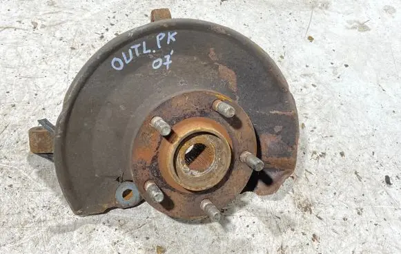 Mitsubishi Outlander Front wheel hub spindle knuckle