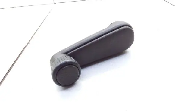Volkswagen Golf II Front door window winding handle 191837579