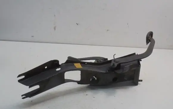 Fiat Ritmo Pedal assembly 