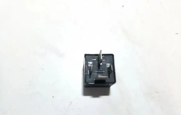 Volkswagen Golf IV Other relay 7m951253a v23136j6x45