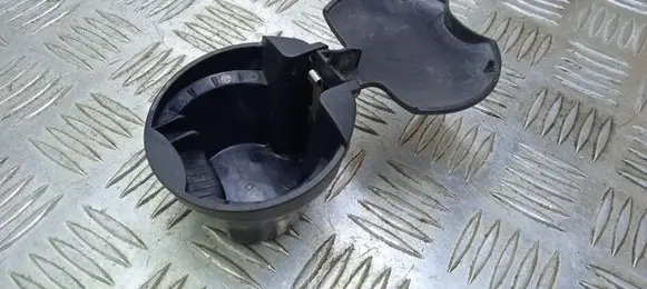 Volvo XC90 Ashtray (front) 30722793
