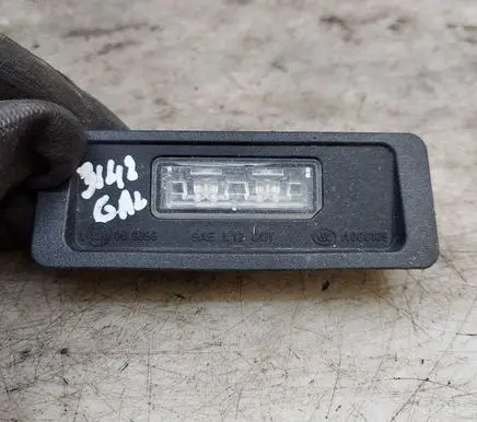 Volvo V40 Number plate light 31352526