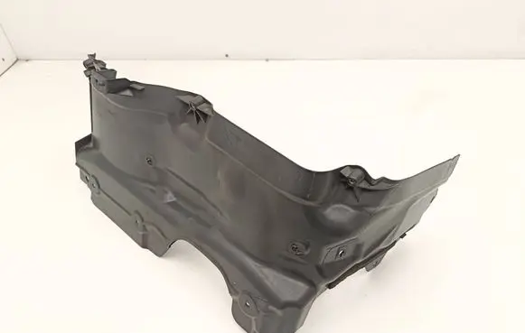 BMW 2 F46 Other engine bay part 7290814
