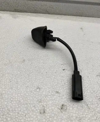 BMW 3 E90 E91 Windshield washer fluid hose 8365539503