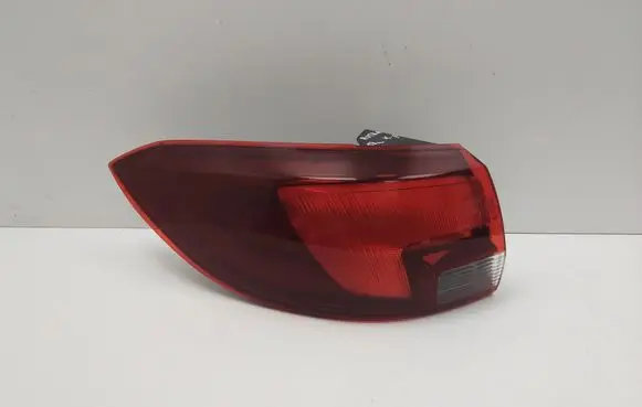 Opel Astra K Rear/tail lights 368158932 39077374