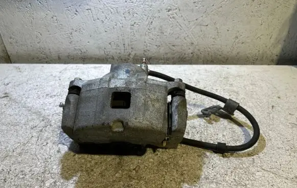 Jeep Patriot Front brake caliper