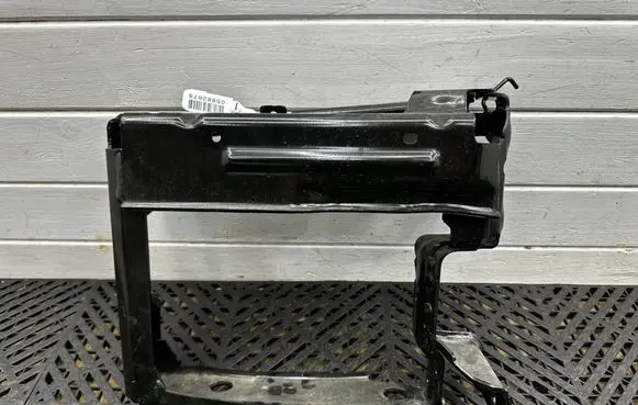 BMW 3 G20 G21 Radiator mount bracket 7422226 2371 1399490801