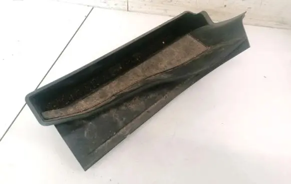 Opel Zafira B Glove box 13187345 322225228