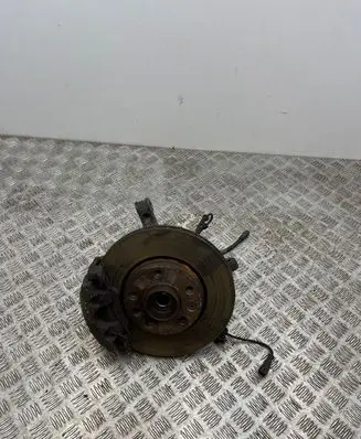 Renault Megane III Front wheel hub