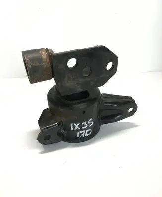 Hyundai ix35 Gearbox mount 2183222100