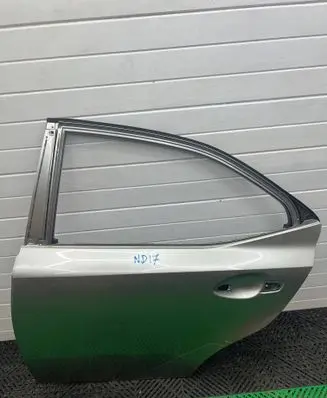 Lexus UX Front door 