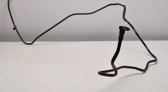 Volvo XC60 Engine coolant pipe/hose 32312405