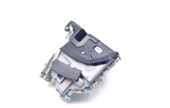 Audi Q7 4L Front door lock 8J2837015C