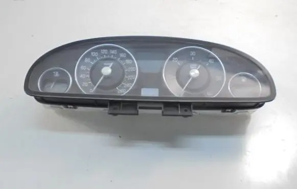 Speedometer (instrument cluster)