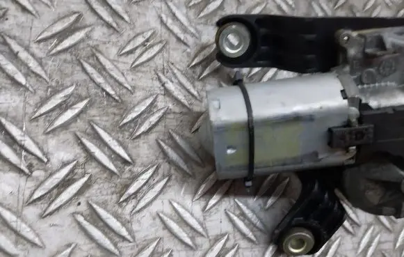 Opel Corsa D Rear window wiper motor 