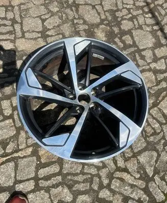 Audi A4 S4 B9 8W R20 alloy rim 8W0601025CL