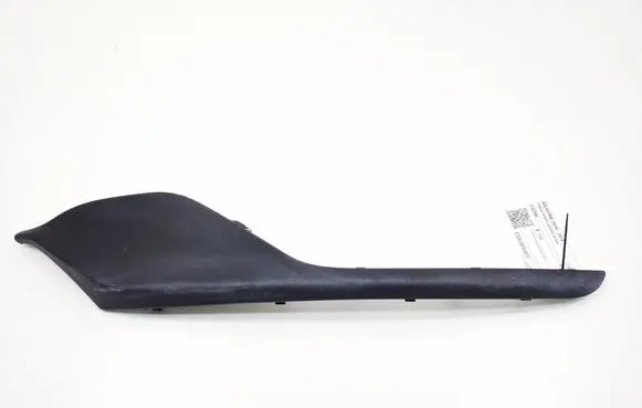 Volvo V60 Front bumper splitter molding 31323900
