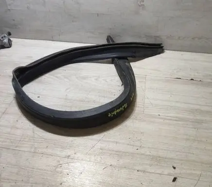 Mercedes-Benz CLA C117 X117 W117 Engine compartment rubber A1768310042