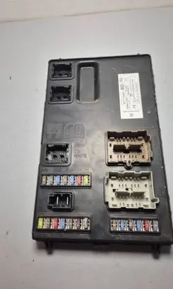 Jaguar XF X250 Comfort/convenience module DCUGA 8C1T14A073B 5WK48947N