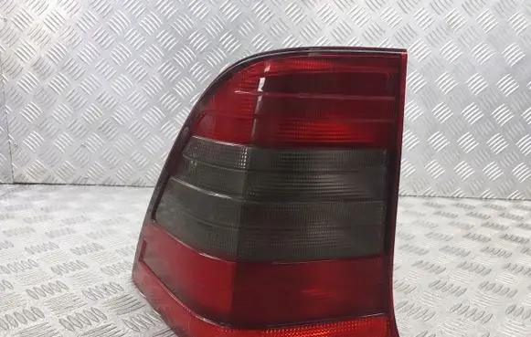 Mercedes-Benz C W202 Number plate light