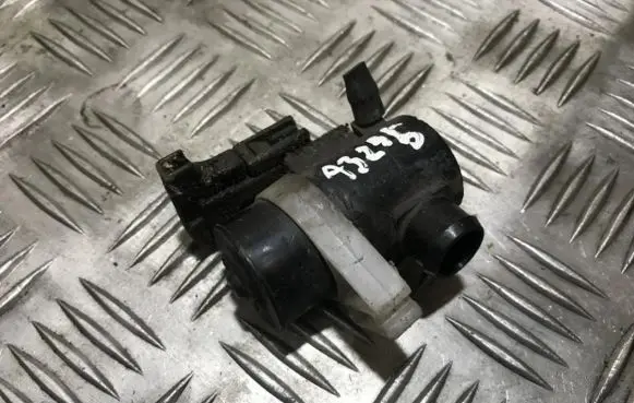 Mazda Demio Windscreen/windshield washer pump