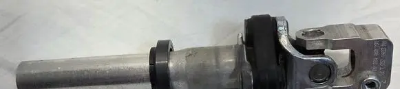 Mercedes-Benz E AMG W212 Steering wheel axle PP204468191