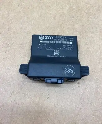 Audi A3 S3 A3 Sportback 8P Gateway control module 1K0907530K 0325 1K0907951
