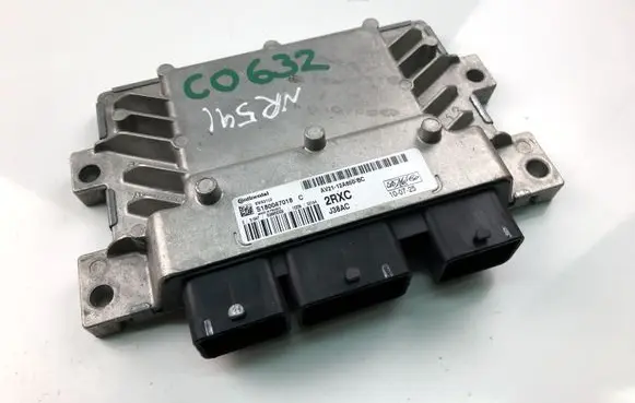 Ford Fiesta Engine control unit/module AV2112A650BC