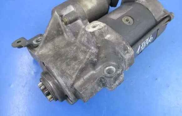 Opel Signum Starter motor 8972542203