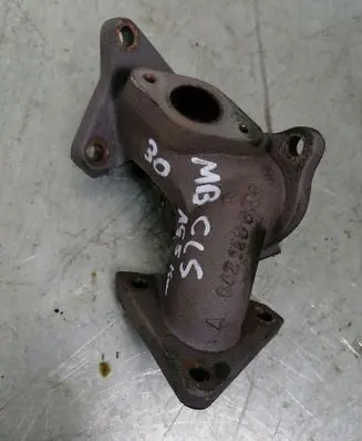 Mercedes-Benz CLS C219 Exhaust manifold 6421400133