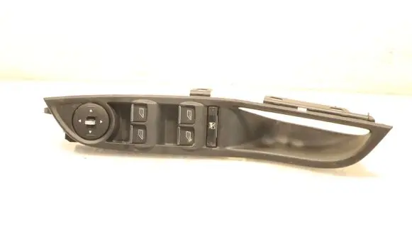Ford Focus Electric window control switch